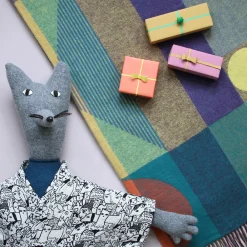 Hot Mini Giant Creature - Grey Wolf Giant Creatures